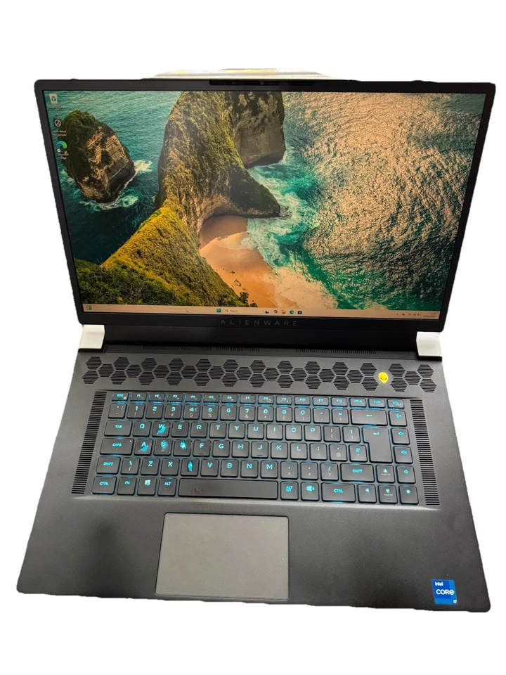 Dell Alienware X17 R1 i7-11800H 8 Core 16Gb 512SSD RTX 3060 6Gb FHD 360Hz  - Image 4 of 4