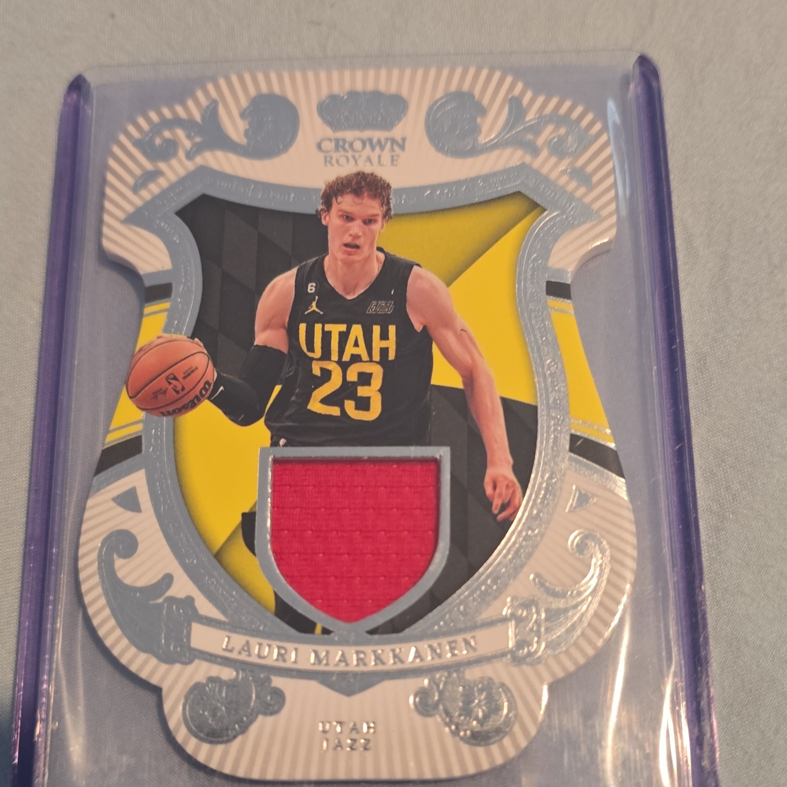 Panini Crown Royale 2023-24 Coat of Arms Lauri Markkanen Jazz Patch COA-MAR
