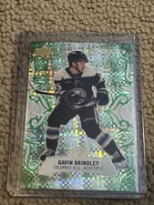 2024-25 UD Ice Base Emerald Green Parallel Rookie RC #111 Gavin Brindley