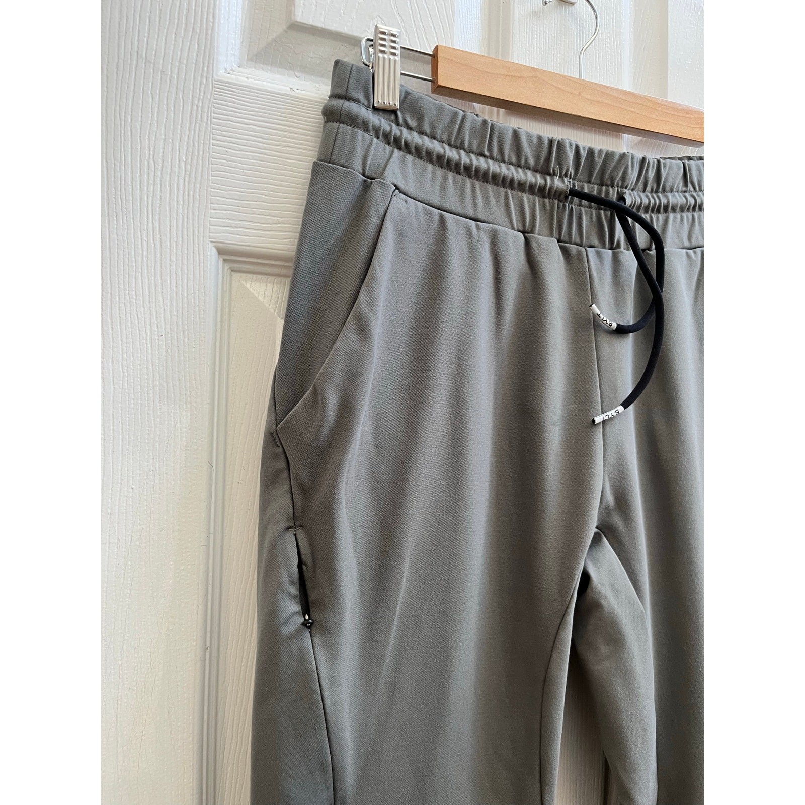 BYLT Premium Basic Active Pockets Cuffed Ankles J… - image 7