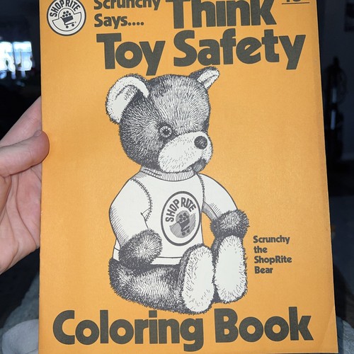 ShopRite Scrunchy Says Toy Safety Coloring Book Vintage 1982 - Picture 17 of 18