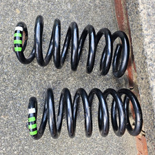 4D0511115AP Genuine Audi D2 S8 Sport Rear Springs. Used! Good Condition See Pic.