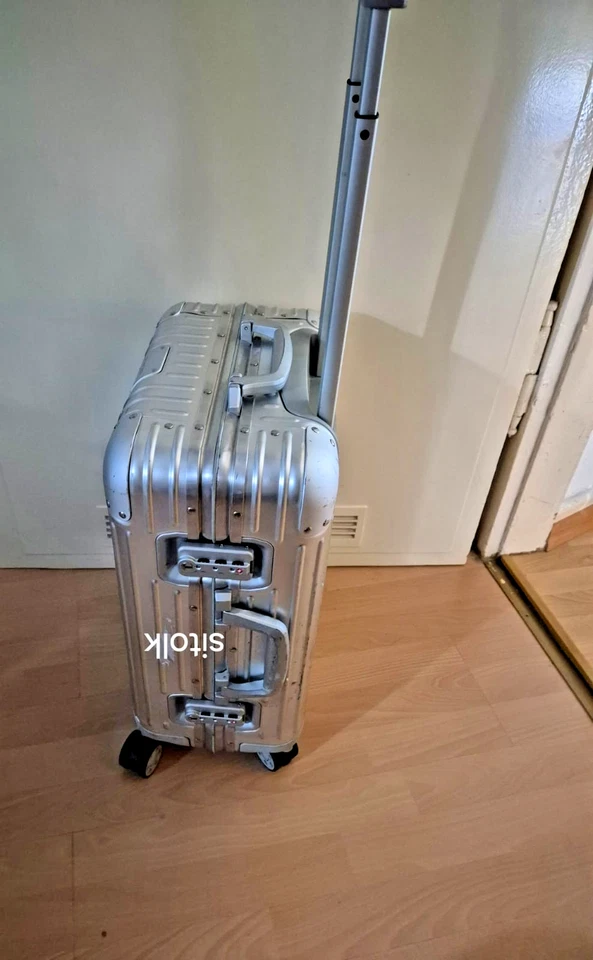 Rimowa Cabin Lufthansa Edition ✈️ ✈️ ✈️ - Bild 4 von 4