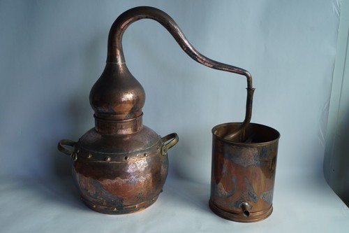 Copper still (77020)