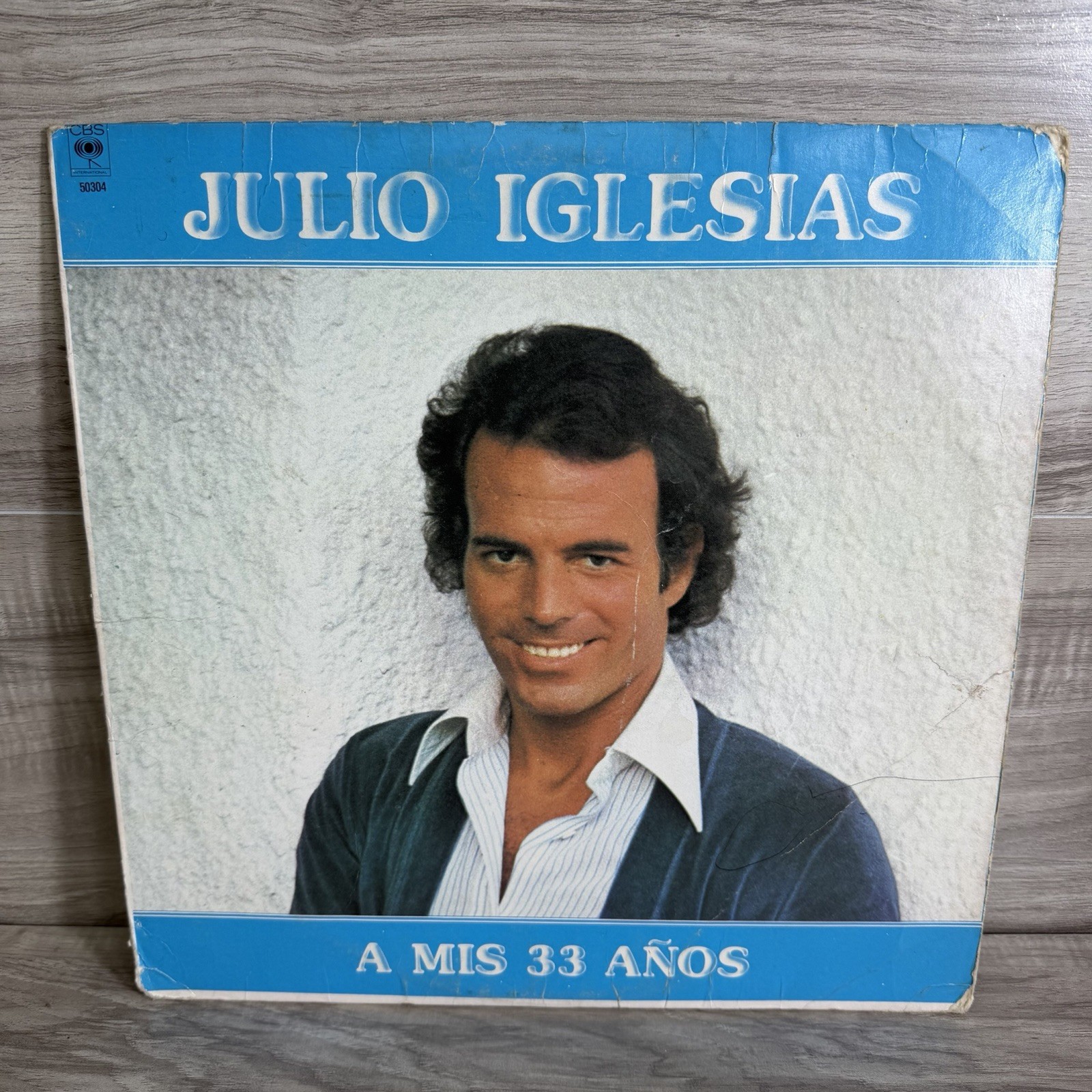 Julio Iglesias “A Mis 33 Años” LP Vinyl Record
