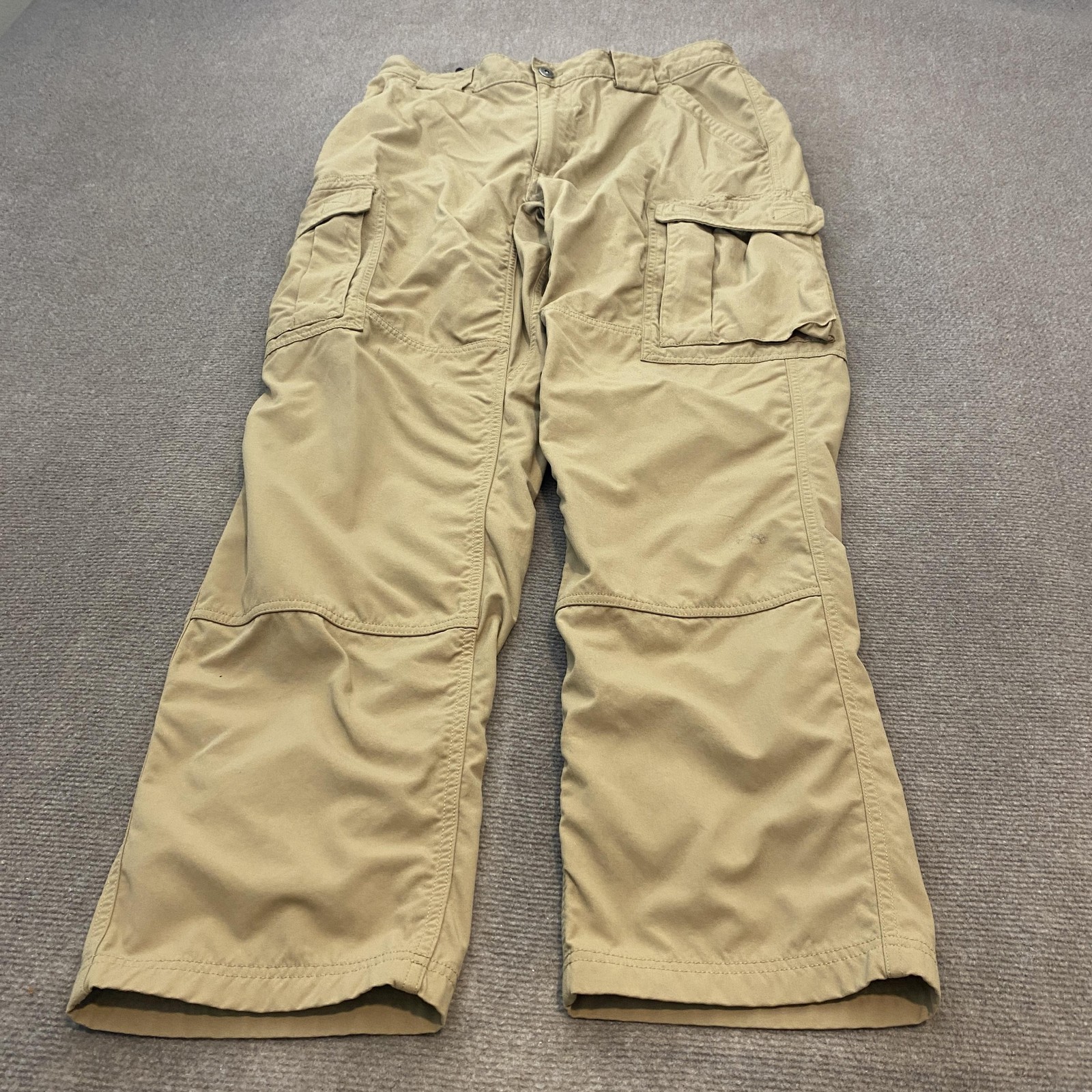 Duluth Trading Co Pants Mens Large x 32 Tan Nylon Cargo Hiking Outdoor Pockets