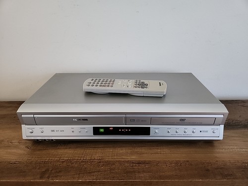 Toshiba SD-V394SU DVD VCR Combo Player VHS Recorder SD-V392 DVD Tray Won't Open - Picture 2 of 6