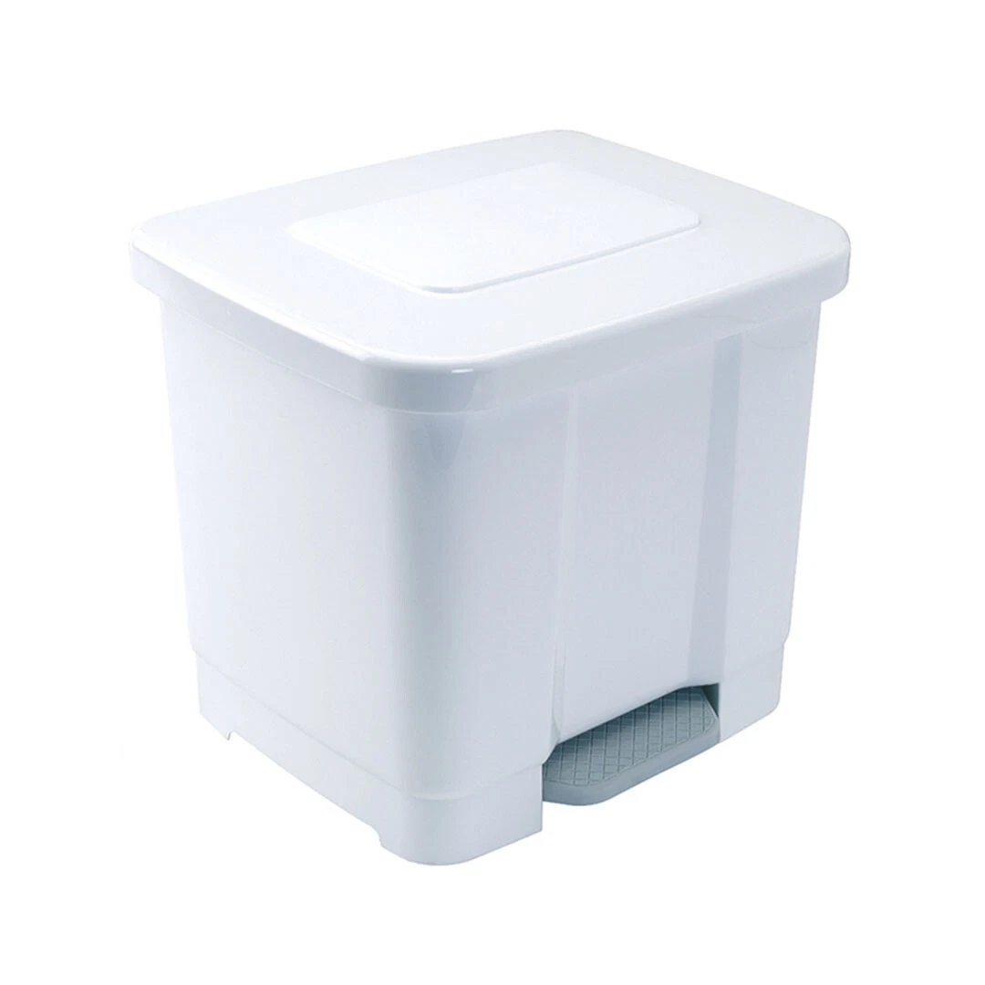 Cubo de basura de plastico con pedal sale