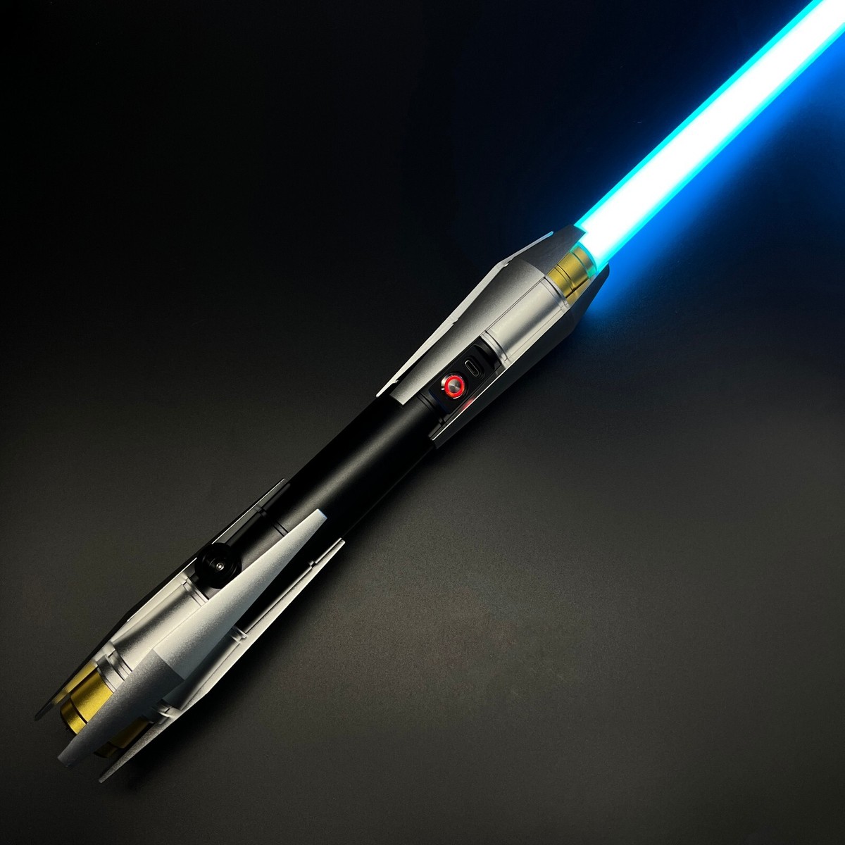sifo dyas lightsaber