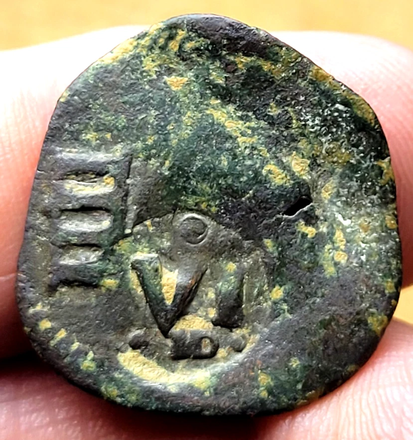 1654 / 1636 Spanish 6 Maravedis PIRATE TREASURE Colonial Era Counterstamp Cob - Image 2 of 3