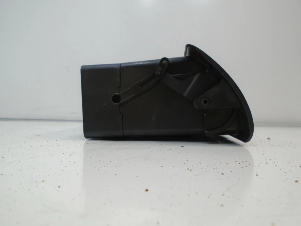 2003 MERCEDES-BENZ ML320 Air VENT A1688300054 原始设备制造商 YD91239 — 第 3/4 张图片