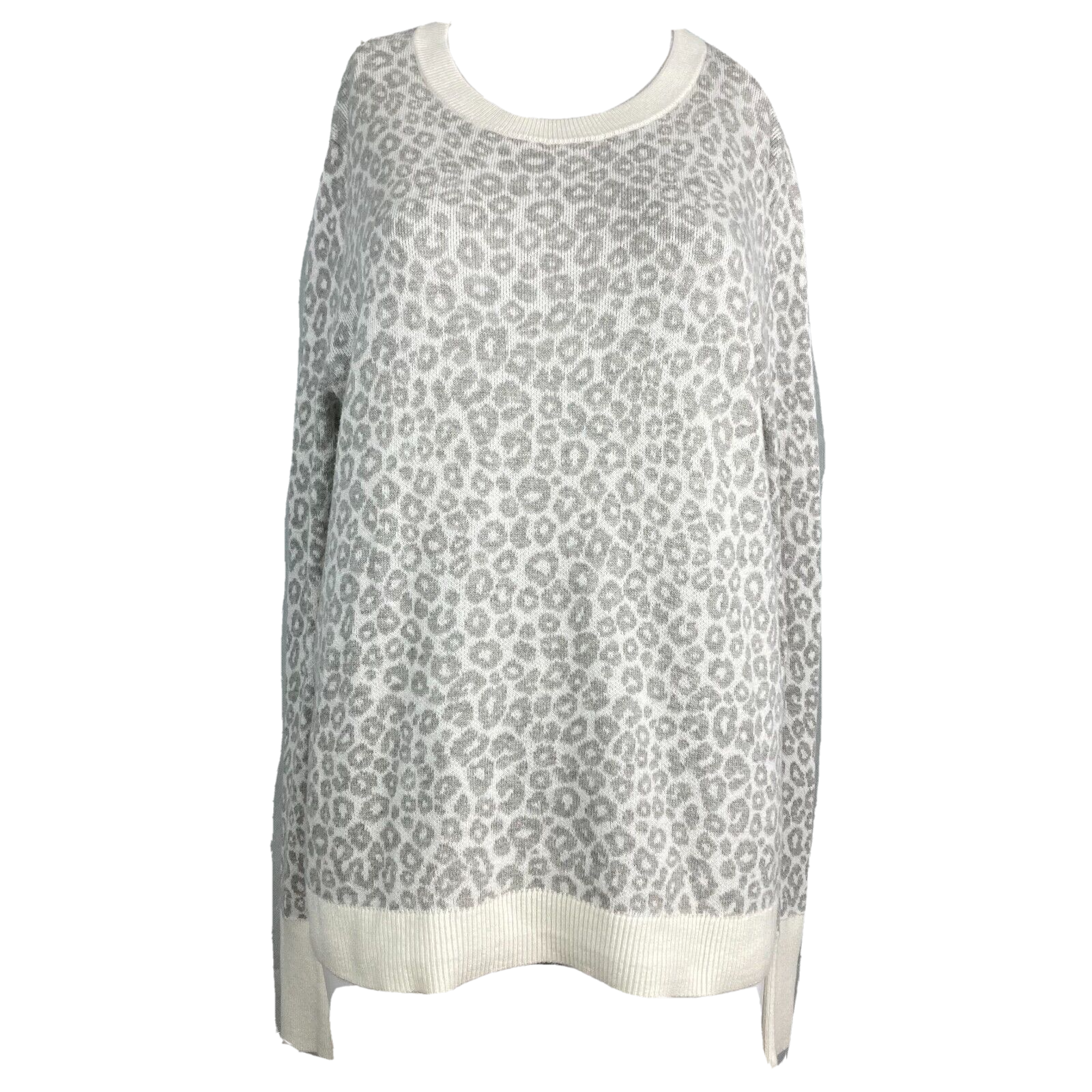 Womens White Gray Leopard Print 