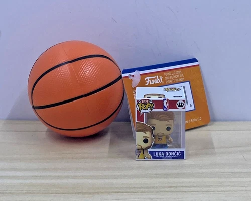 Funko Bitty Pop! NBA Basketball - Luka Doncic Los Angeles Lakers