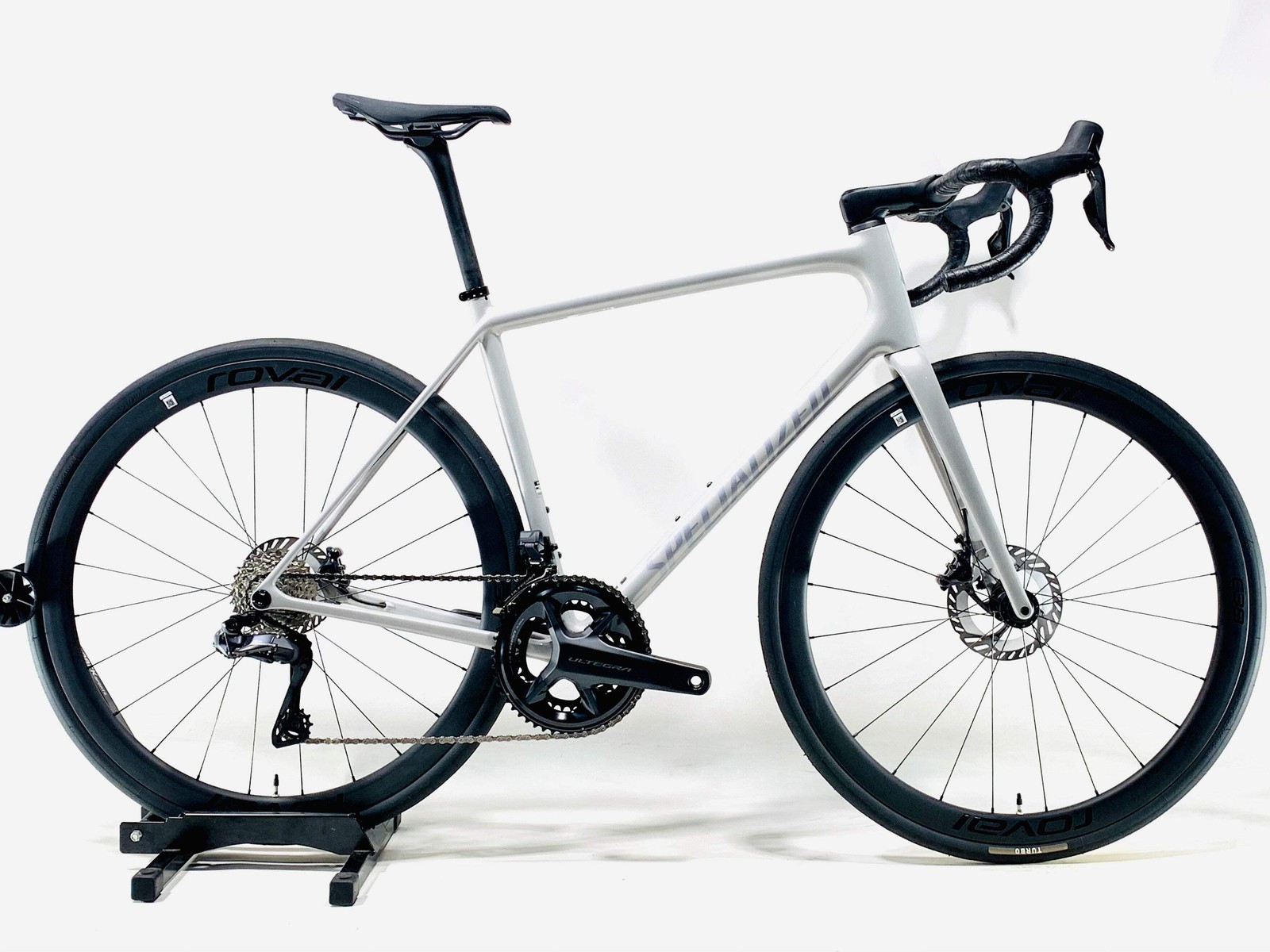 2027 Specialized Aethos 2 Expert Shimano Ultegra Di2 Size: 56cm (Preowned)