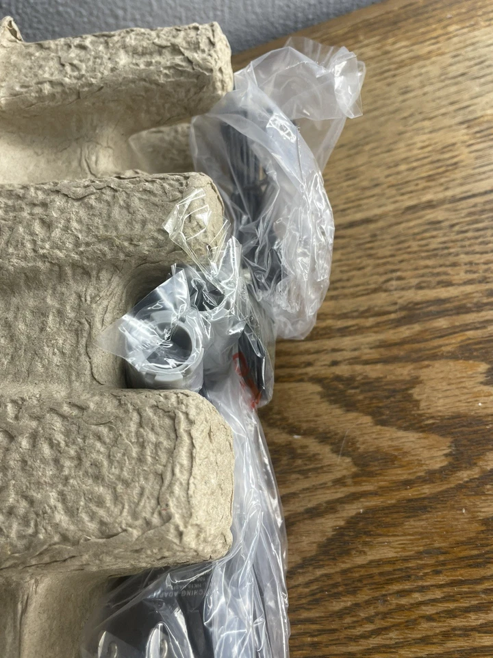 Ilive Wireless Under Cabinet Stereo Radio Music System Bluetooth IKB333S NEW! - Image 4 of 4