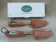 WOODLORE Aromatic Cedar Shoe Stretchers •Women • 10W–11.5N •Adjustable •USA •New