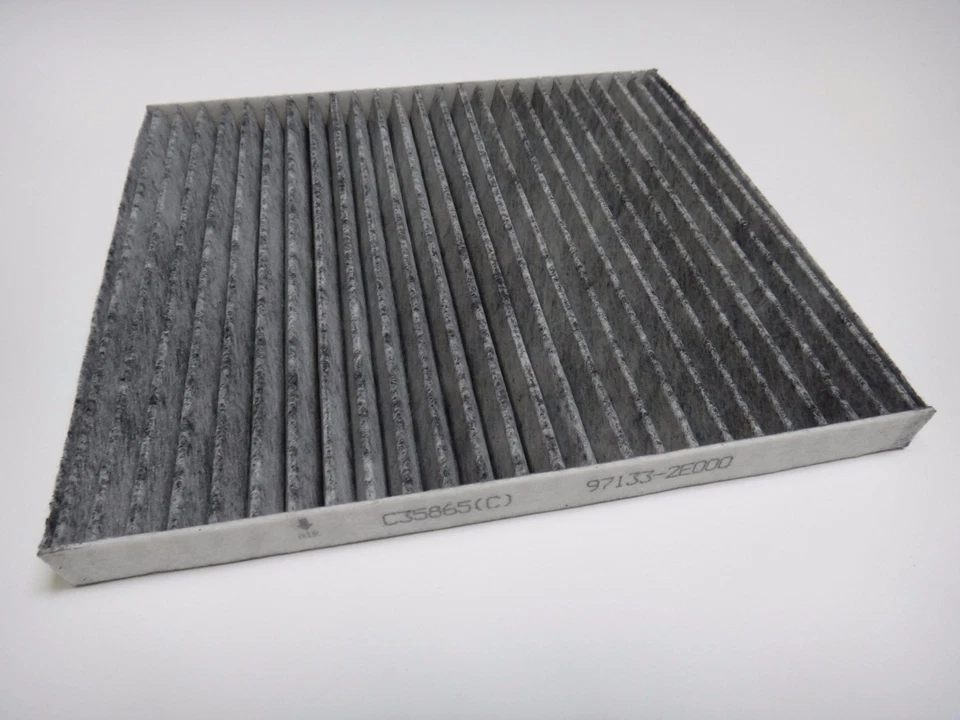 Filtro de ar de cabine carbonizado C35865 para Accent Tucson Veloster Forte Rio - Imagem 3 de 3