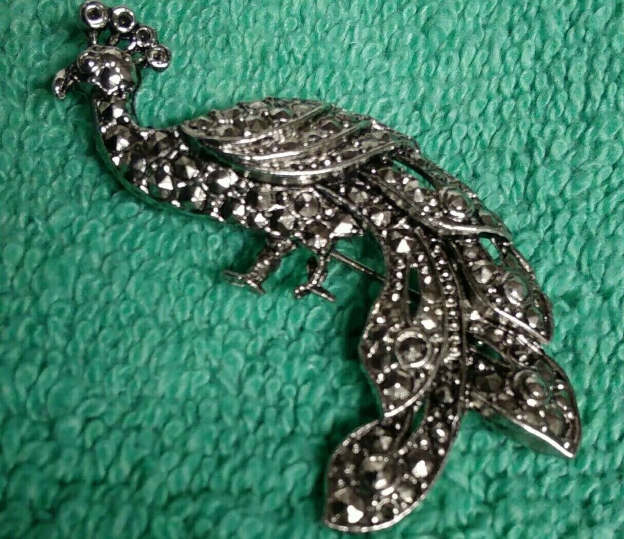 Vintage Peacock Brooch, Silver, Metal, Lovely Shi… - image 1