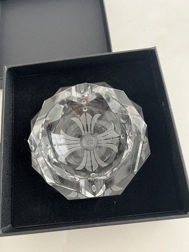NEU!! MIB! Baccarat Kristall Chrom Herzen (GROSS) Aschenbecher - Bild 2 von 4
