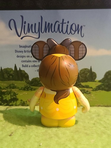 DISNEY Vinylmation 3" Park Set 2 Beauty and the Beast Belle - Picture 2 of 2