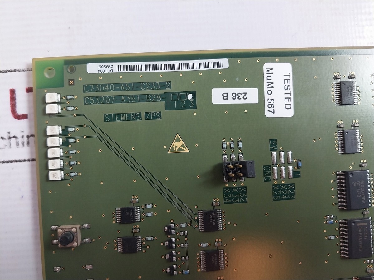 Siemens C73040-A51-C233-2 Printed Circuit Board C53207-A361