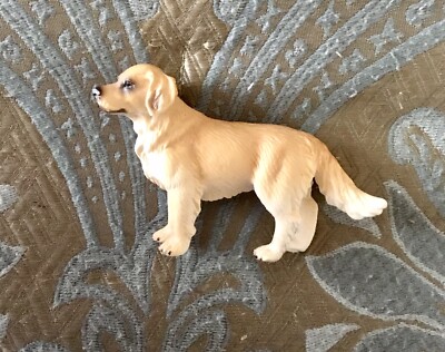 Schleich Retired Golden Retriever Male Adult Dog 2003 Logo 4.5'' Long