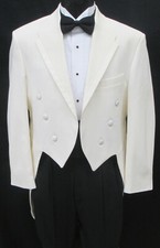 Boys Ivory Oscar de la Renta Tuxedo Tailcoat Wedding Ringbearer Cruise Size 4