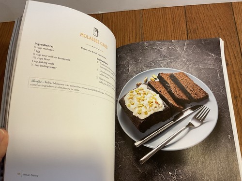 Amish Baking: Traditional Recipes for Bread, Cookies, Cakes, and Pies Cookbook - Foto 10 di 11