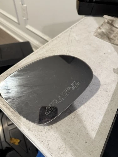 OEM 05-09 VOLKSWAGEN JETTA PASSATT RH PASSENGER SIDE MIRROR GLASS