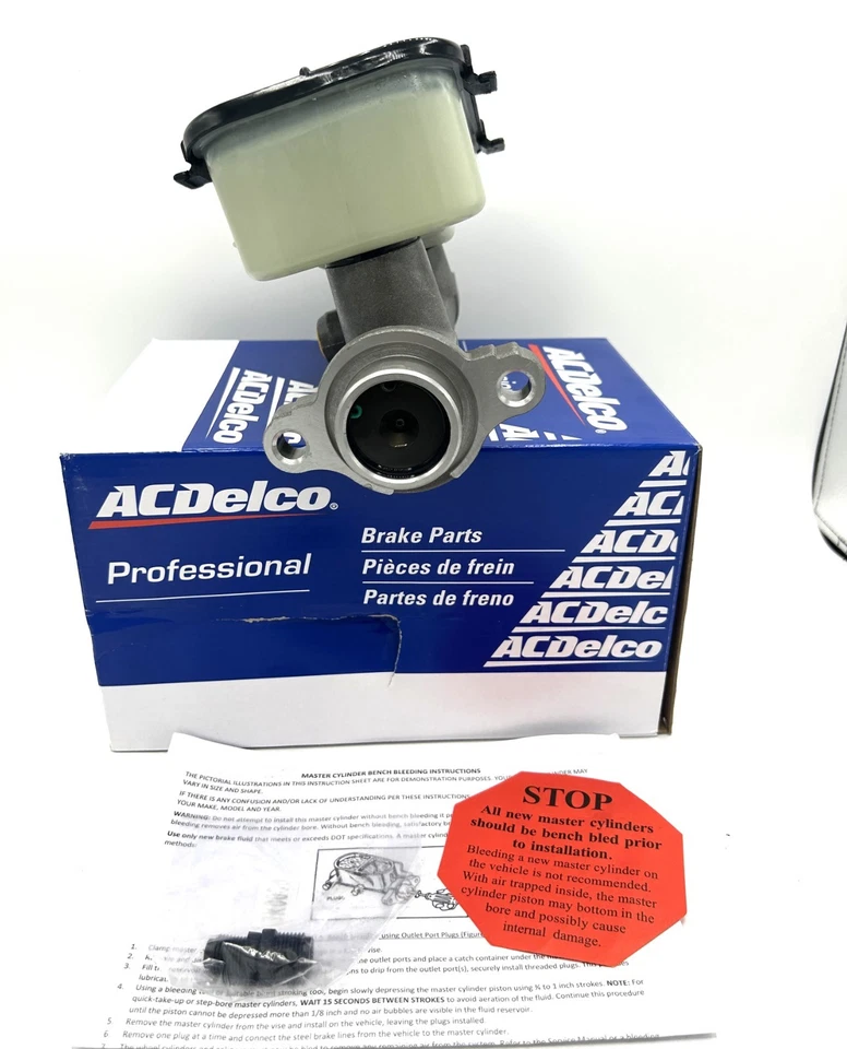 Cilindro maestro de frenos ACDelco GM 84-87 Pontiac Grand Prix 83-86 Bonneville Foto 4 de 4
