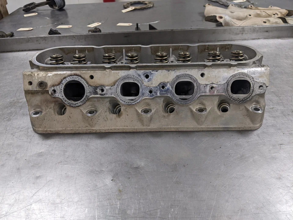 Головка блока цилиндров для 00-06 GMC Yukon XL 2500 6.0 317 4WD - Изображение 3 из 4