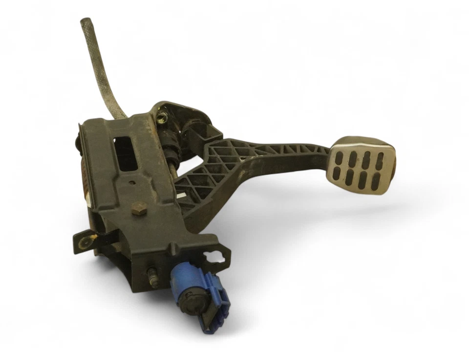 2000 - 2006 Audi Tt Mk1 Manual Transmission Pedal Clutch W Foot Pad Front Left Foto 2 de 4