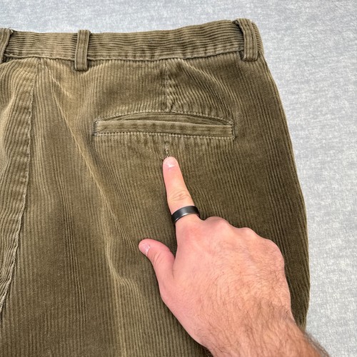 Vintage GAP Pants Mens 36x30 Brown Wide Wale Corduroy Relaxed Fit Pleated Cuffed - Picture 7 of 13
