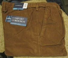 40 X 29 EXPANDABLE WAIST PLEATED FRONT CROFT & BARROW CORDS -CAMEL- NWT