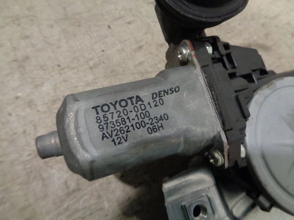 Toyota Yaris MK2 2008 conductor pasajero ventana delantera regulador motor 85720-0d120 Foto 3 de 3