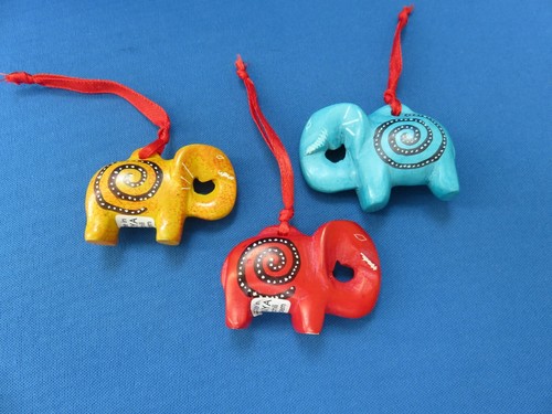 KENYA CARVING Soapstone 3 ELEPHANT CHRISTMAS ORNAMENTS African Art FAIR TRADE