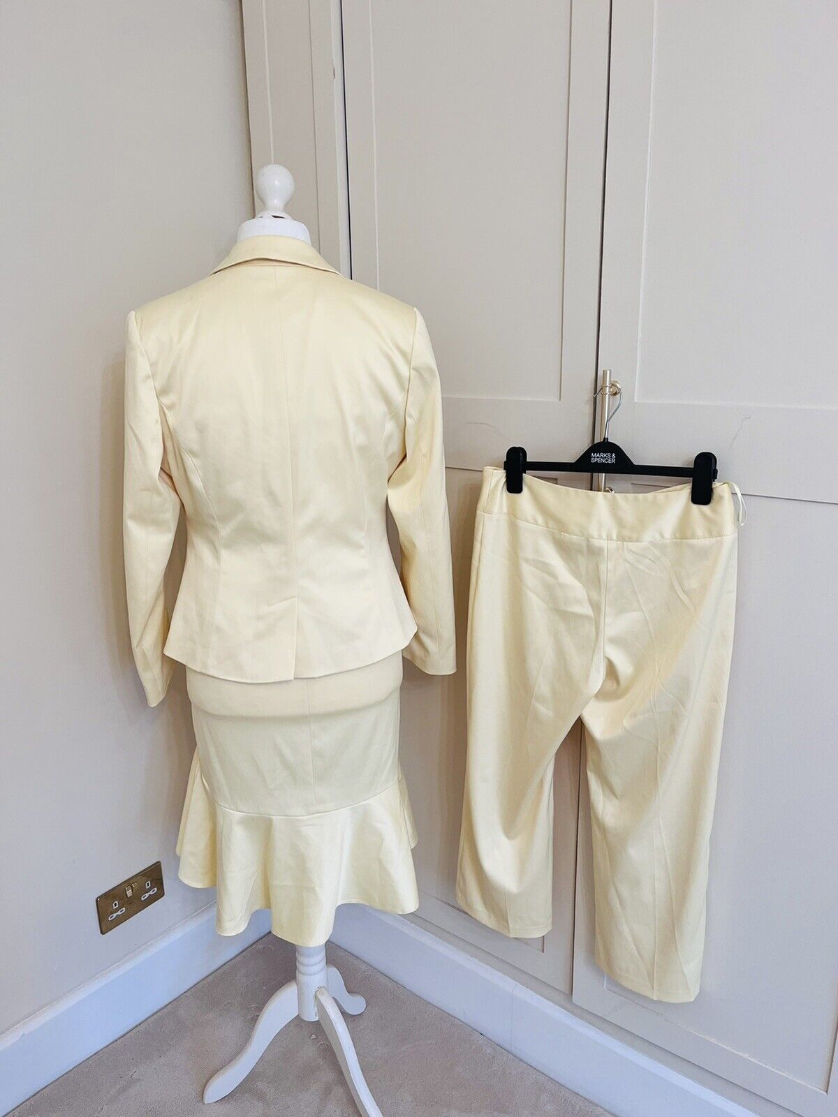 Y2K 4 Piece Suit Skirt Blazer Jacket Corset Top C… - image 9