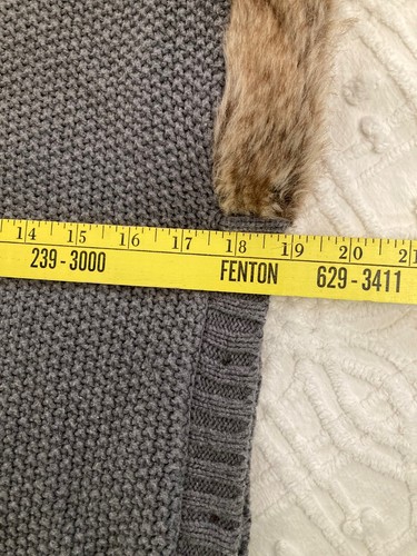 Aspen Kids Turtleneck Cape Sweater Poncho Gray Knit Faux Fur Trim Girls L 10/12 - Picture 14 of 16