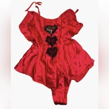 Vintage 1990s Victoria's Secret Red 100 Silk Embroidered Heart Teddy