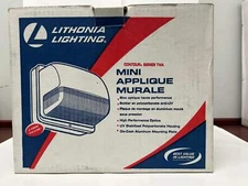 MVOLT LPI Contour Series TWA Mini Wall Pack 42W TRT