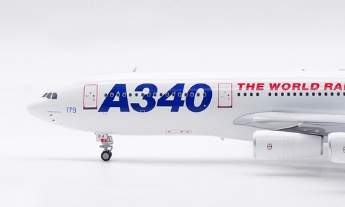 Modelo de avión fundido a presión 1:200 InFlight200 Airbus House color A340-200 F-WWBA - Imagen 9 de 15