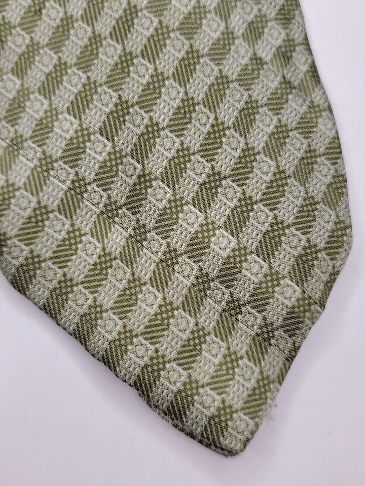 Giorgiio Armani Mens Formal Necktie 56"Lx56"W Green Neck Tie  - Image 2 of 4