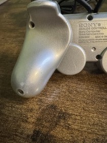 Sony PlayStation PS2 Wired DUALSHOCK 2 Analog Controller SCPH-10010 Silver VTG