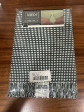 Trends Collections tablecloth 52”x52”square 100% cotton Green & White. New