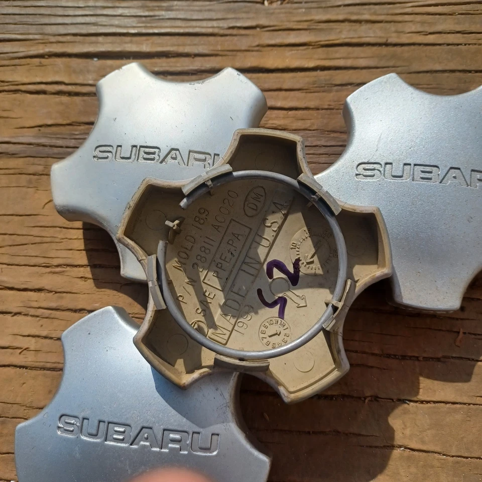Subaru Forester Impreza Legacy center cap set of 4, 1993-2006 p/n 28821 AC020 S2 - Image 3 of 3