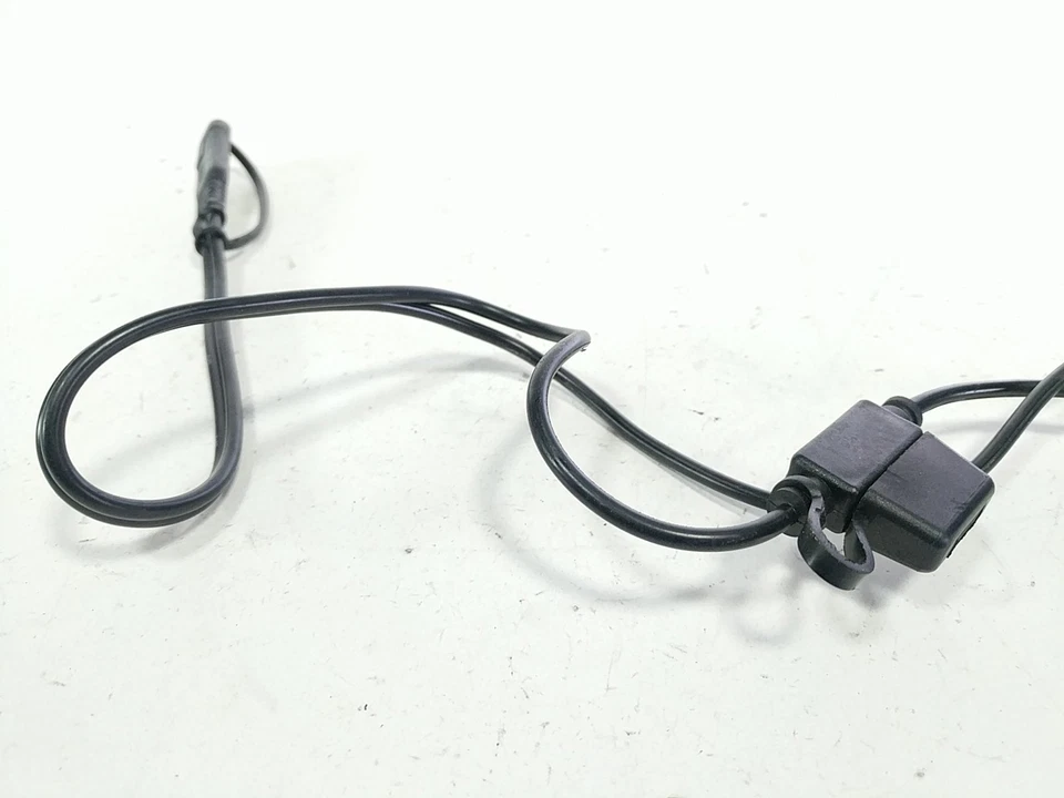 16 Aprilia Tuono V4 1100 Battery Tender Cable - image 3 of 4