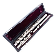 YAMAHA YFL-81 Flute Rare High-Grade Model Used with Hard Case