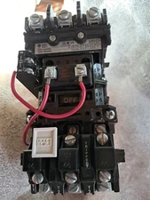 ALLEN BRADLEY 500F-AOD930 CONTACTOR SIZE 0  Motor Starter w/W44 Heater Elements