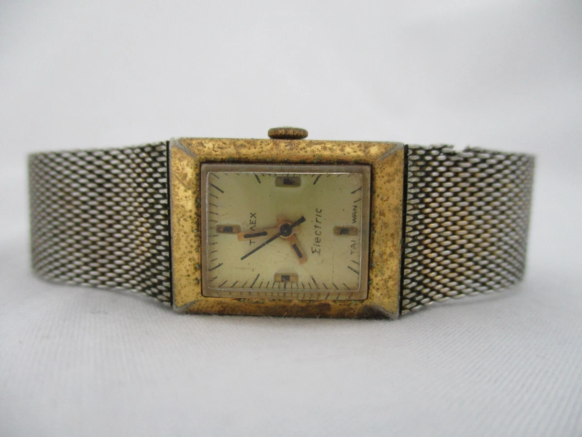 Timex Electric Women s Gold Toned Bracelet Band Analog Watch Vintage