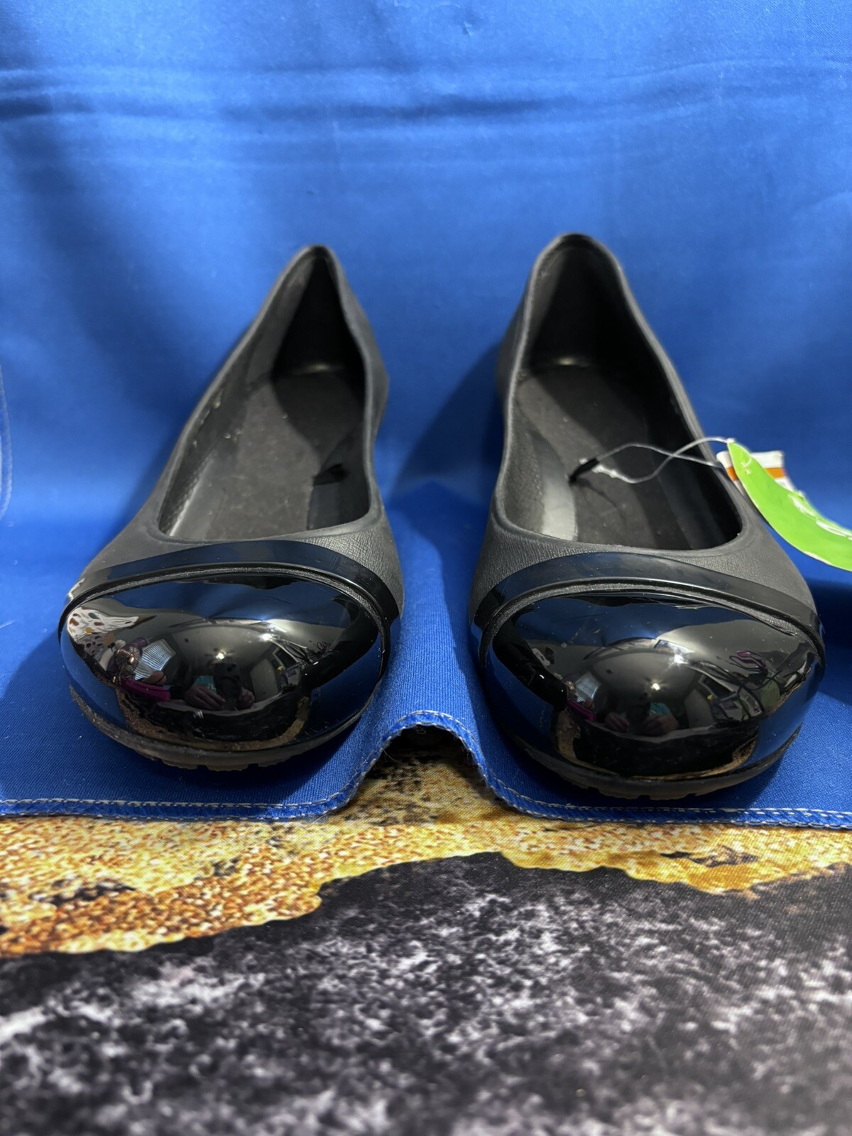 Crocs Wedges in Black women's Size 8 Cap Toe Slip On Heels Shoes-image